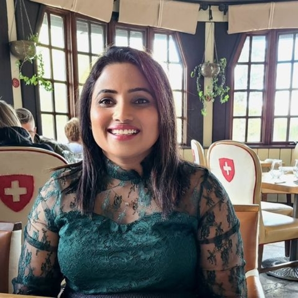 Meet your Posher, Lakshmi - Picture 1 of 1